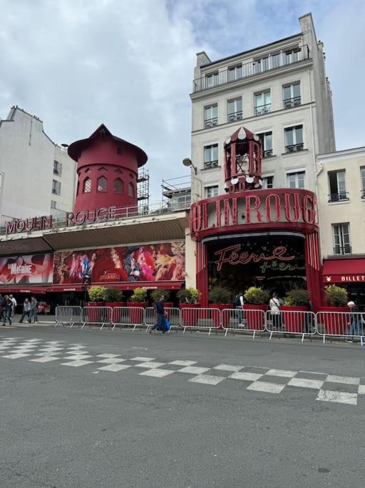 Charmant Appartement Au Moulin Rouge Paříž Exteriér fotografie